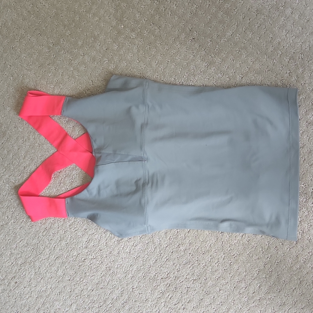 Alo Yoga Tank Top